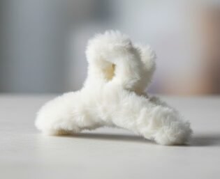 Hair clip ( Colour-White )